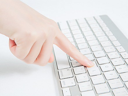 激光切割、水切割、等離子切割、電火花線切割、砂線切割機(jī)的區(qū)別和對(duì)比